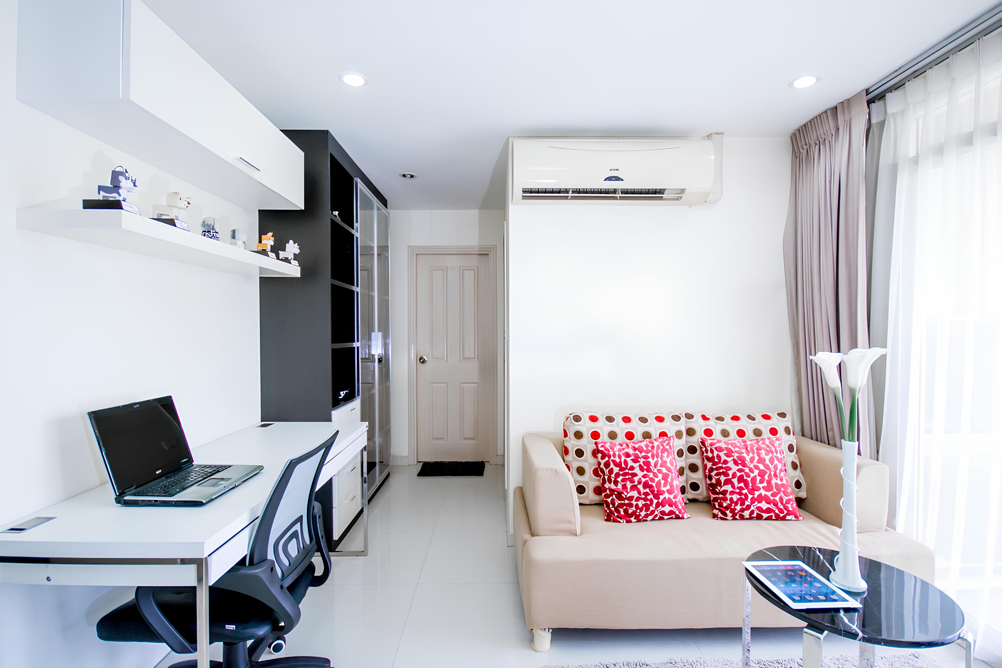 ให้เช่า The Link Sukhumvit 50 (เดอะ ลิงค์ สุขุมวิท 50) ขนาด 41 sqm ห้องมุม ชั้น 5 Modern แต่งใหม่ บิ๊วอินจัดเต็ม