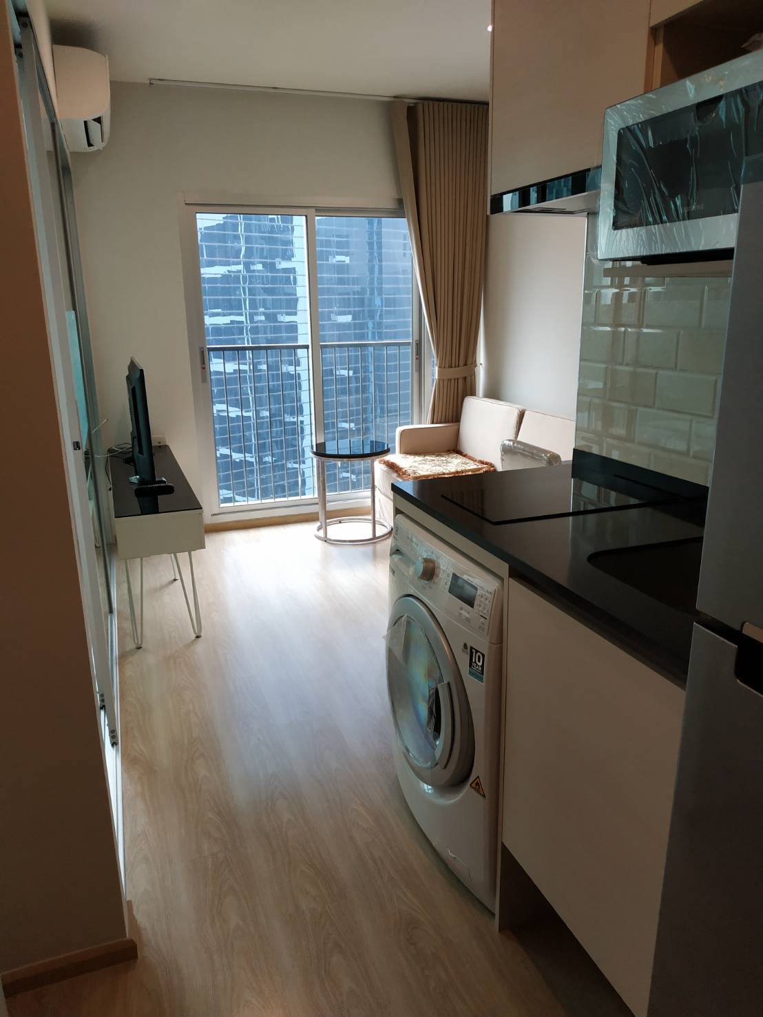 📣 ให้เช่า คอนโด Noble Revolve Ratchada 2 (โนเบิล รีวอลฟ์ รัชดา 2)