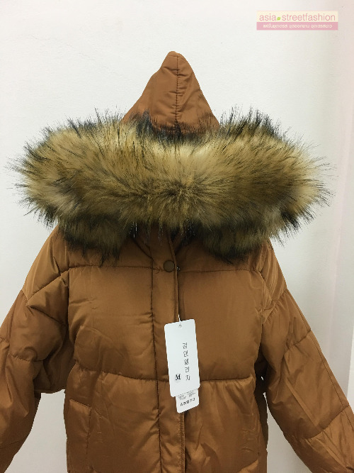 เสื้อกันหนาวฮู้ดดี้ แต่งเฟอร์หนาฟู งานเกรดดีเหมือนแบบ อุ่นมากกกก หิมะก็เอาอยู่ (ถอดขนได้)