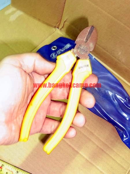 คีมตัดสายไฟ 6นิ้ว Unior ใหม่เก่าเก็บ