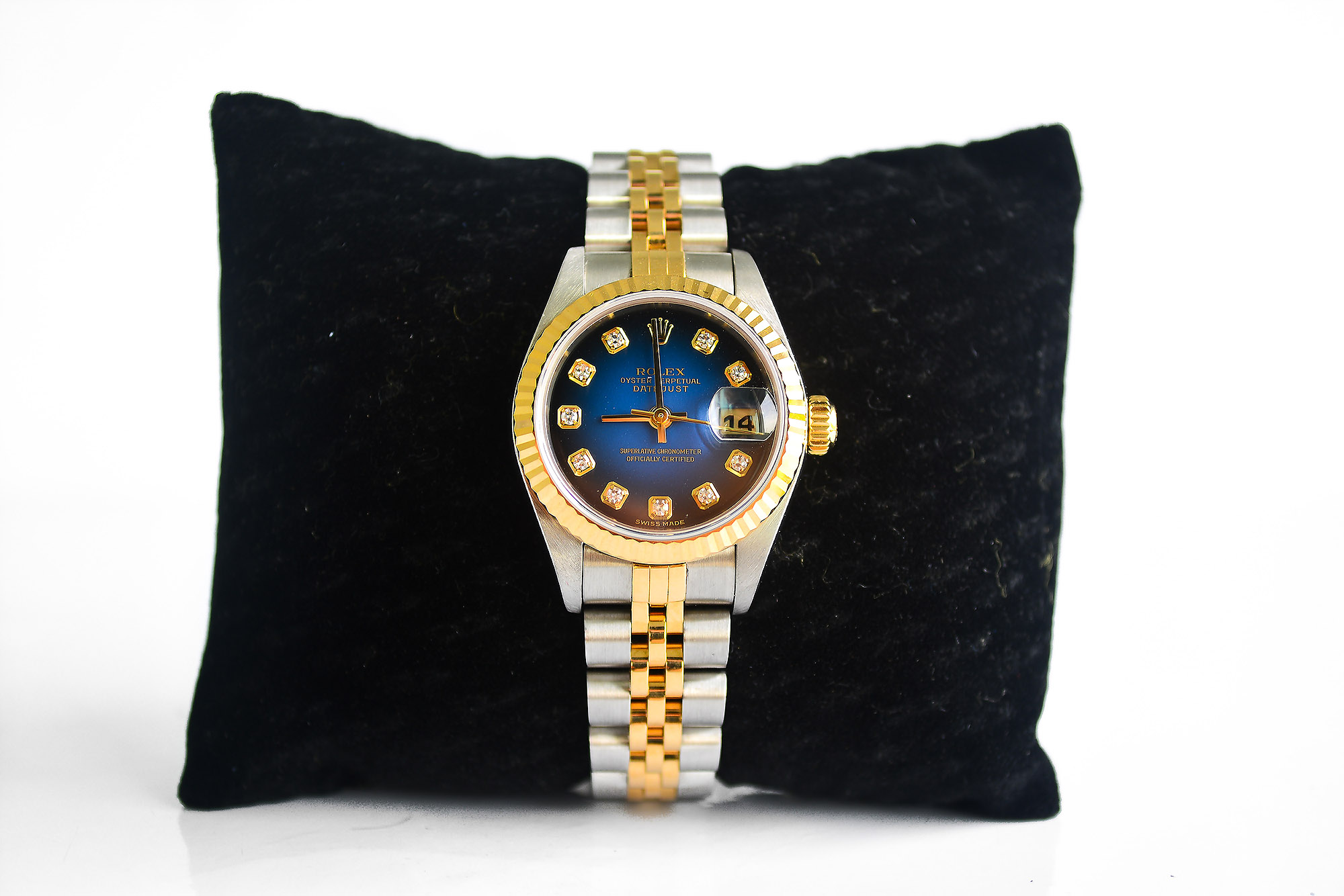 Rolex Date-just Ladysize 2tone Series 7 เบ้าใหญ่ หลักเพชร หน้าน้ำเงิน