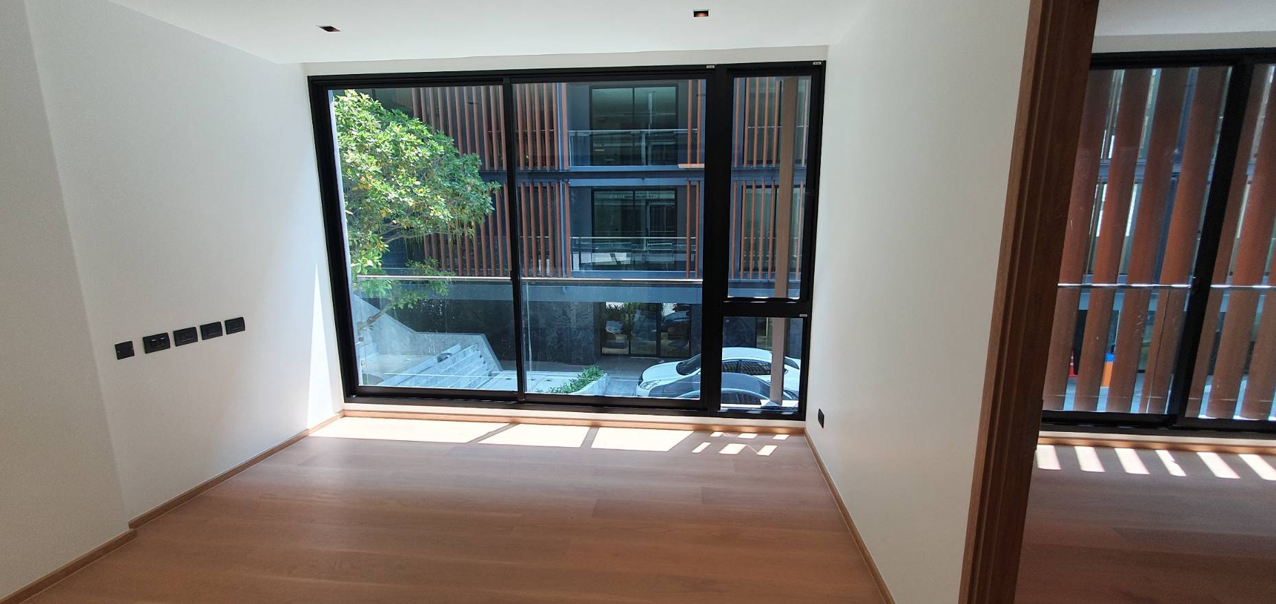 ขาย / เช่า คอนโด Chalermnit Art De Maison (เฉลิมนิจ อาร์ท เดอ เมซง สุขุมวิท 53 ) 1 ห้องนอน 1 ห้องน้ำ 1 ห้องรับแขก