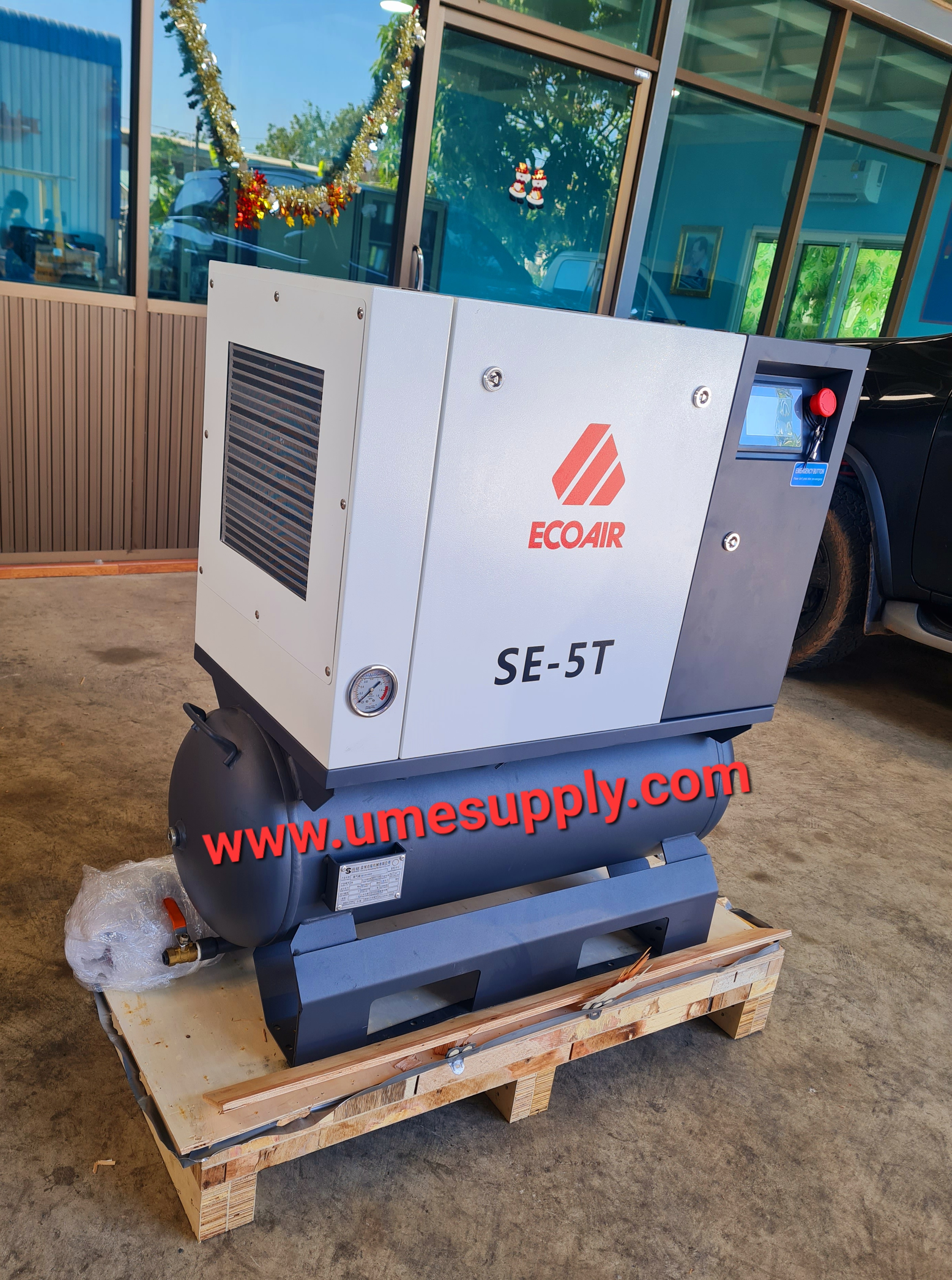 ปั๊มลมสกรู "ECOAIR"COMPLETE SET"VSD" 5 HP. POWER 220/1Ph,50Hz. TANK 100 Liter.