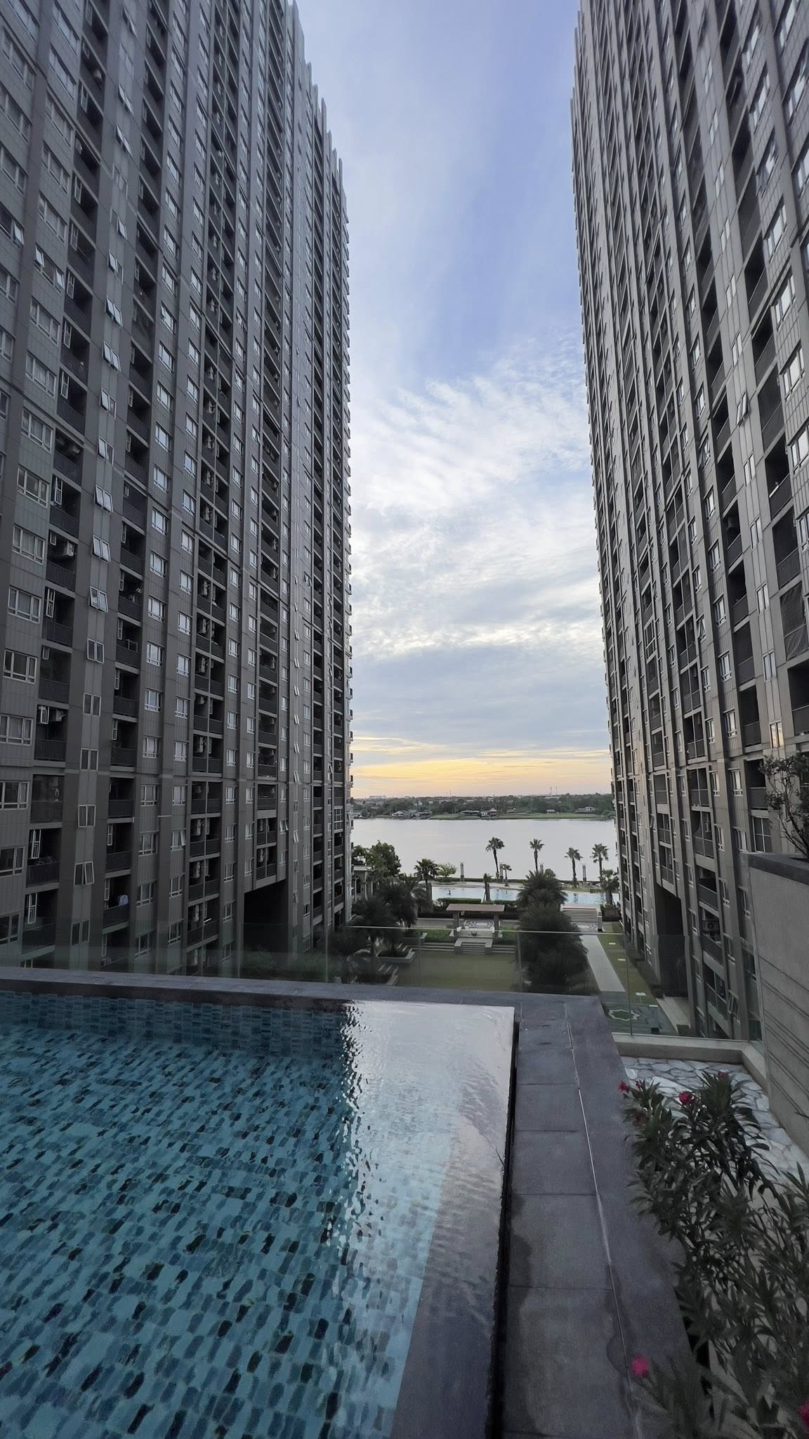 🌟 ขาย/เช่า คอนโด Manor สนามบินน้ำ ห้องวิวแม่น้ำเจ้าพระยา