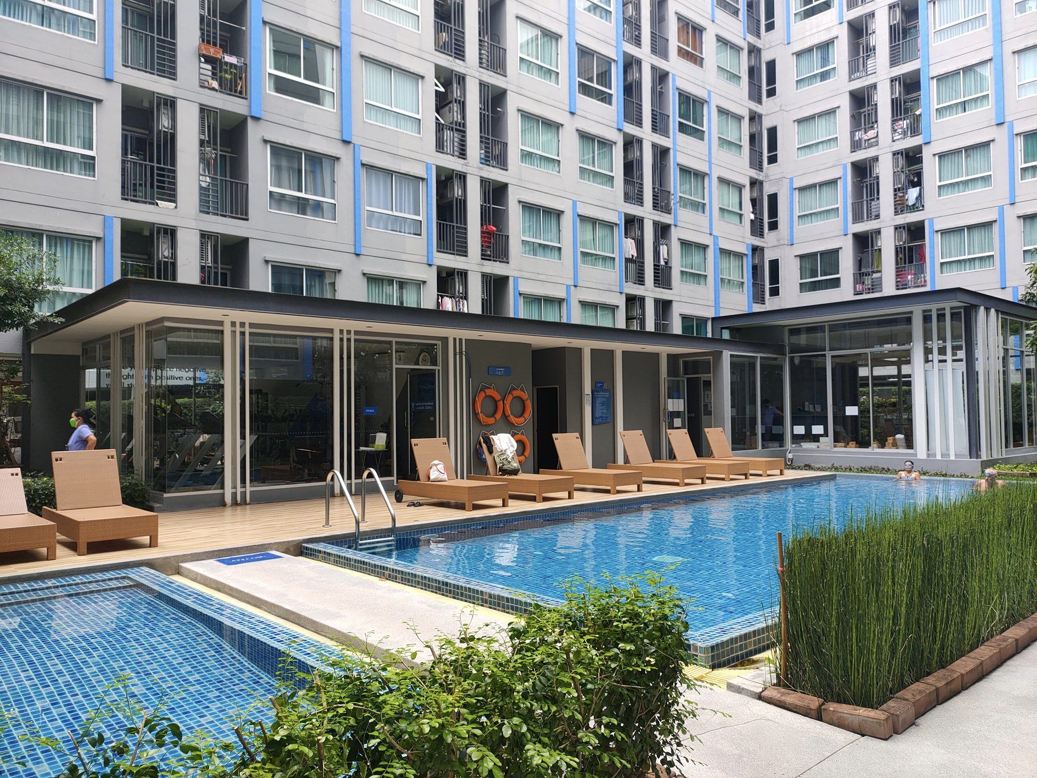 ให้เช่าคอนโดพร้อมอยู่ ราคา 7,000 บาท/เดือน (สัญญา 1 ปีขึ้นไป) ใกล้ BTS สำโรง และห้างอิมพีเรียลสำโรงเพียง 500 เมตร ***ส่วนต่อขยายรถไฟฟ้าสายสีเหลือง***