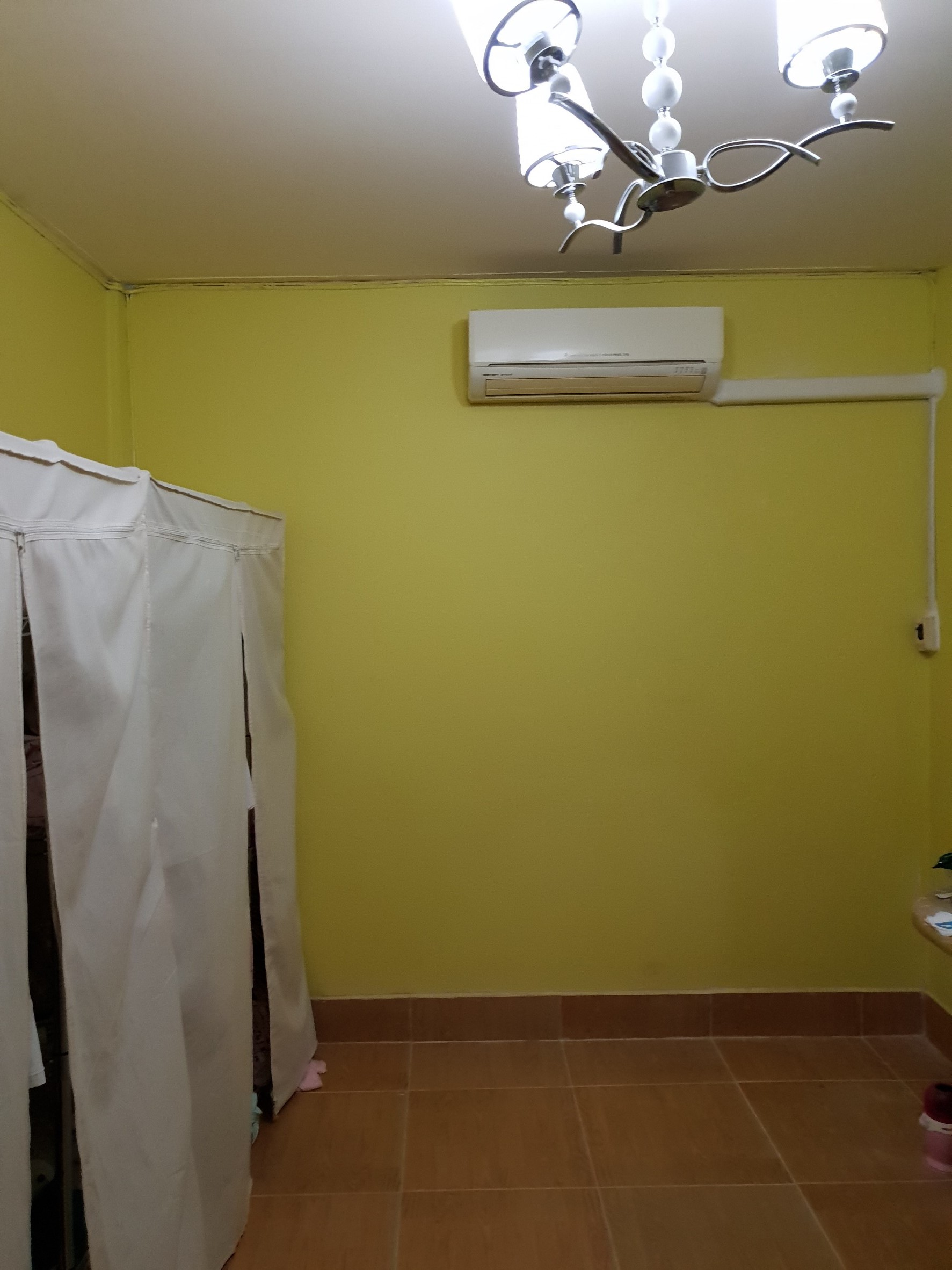 ขาย / เช่าบ้านแฝด 2 ชั้น หมู่บ้าน รังสิยา ซ.อุดมสุข 58 ถ.สุขุมวิท 103 ขายราคา 5.5 ล้าน 3 ห้องนอน