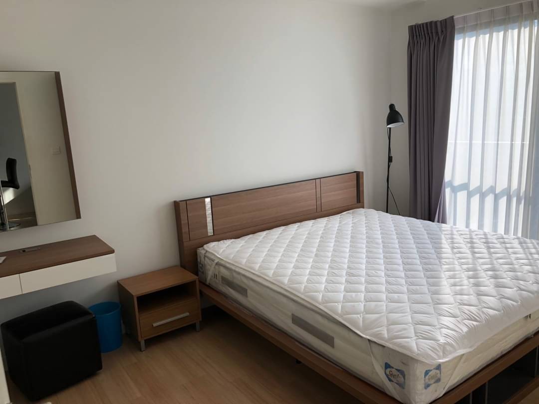 ให้เช่าคอนโด The Seed Mingle (เดอะ ซี้ด มิงเกิล สาทร-สวนพลู 8 ) ขนาด 1 ห้องนอน 1 ห้องน้ำ ขนาด 43 ตร.ม.