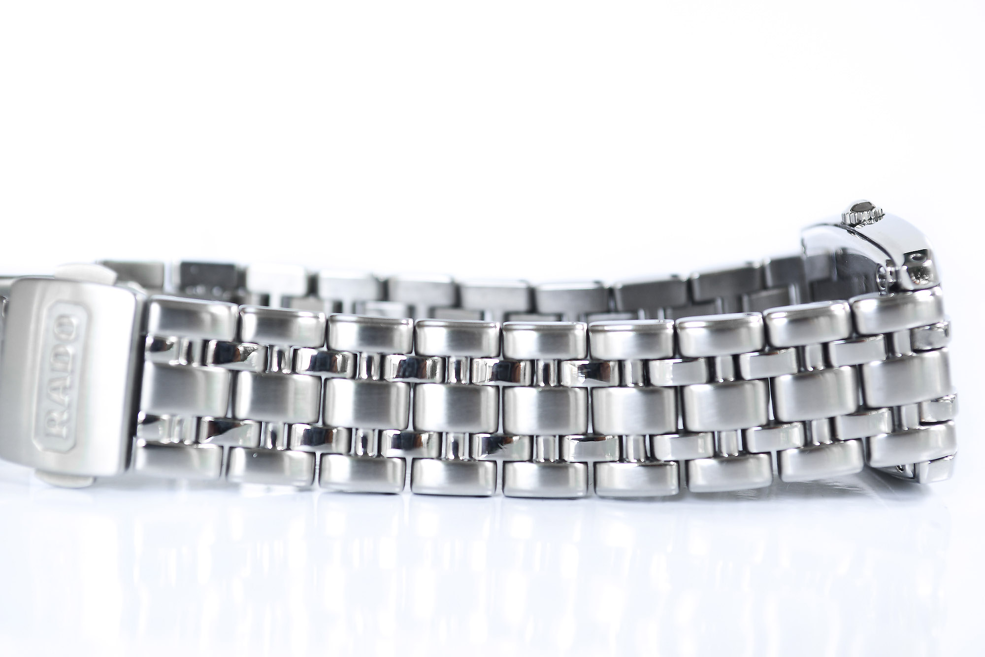 Rado florence lady ขอบฝังเพชร 24 เม็ด(Sold)