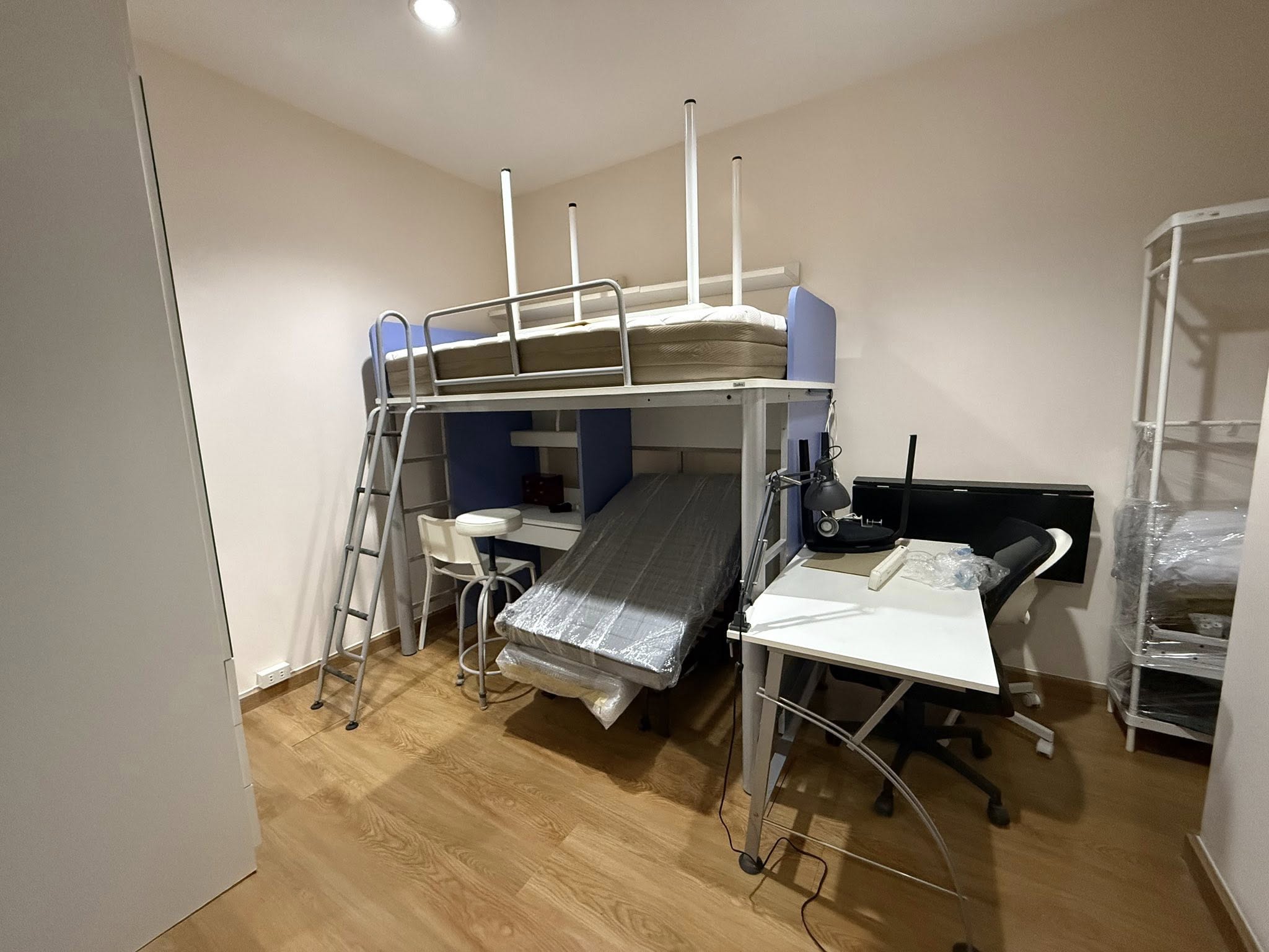 ðĄâĻ āđāļŦāđāđāļāđāļēāļāļāļāđāļ āļāđāļēāļāļāļĨāļēāļāļāļĢāļļāļ āļŠāļĒāļēāļĄ-āļāļāļļāļĄāļ§āļąāļ / Baan Klang Krung SiamâPathumwan âĻ