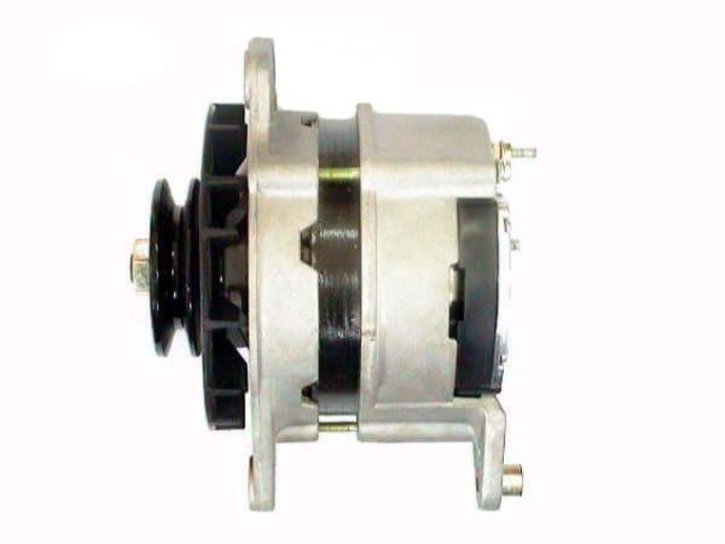 ไดชาร์ท UNIVERSAL 12v 70A