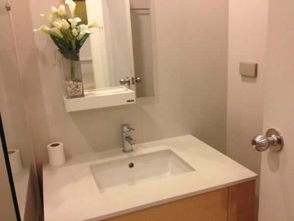 For rent condo Villa Rachatewi Duplex Garden view