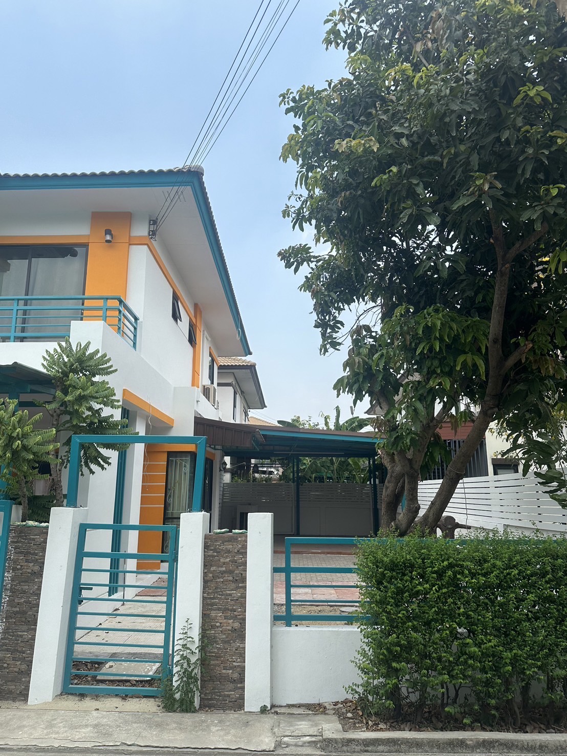 ขายบ้านเดี่ยวรีโนเวทใหม่ทั้งหลัง Baan Fah Piyarom Nesto - บ้านฟ้าปิยรมย์ เนสโต้ ลำลูกกา คลอง 6