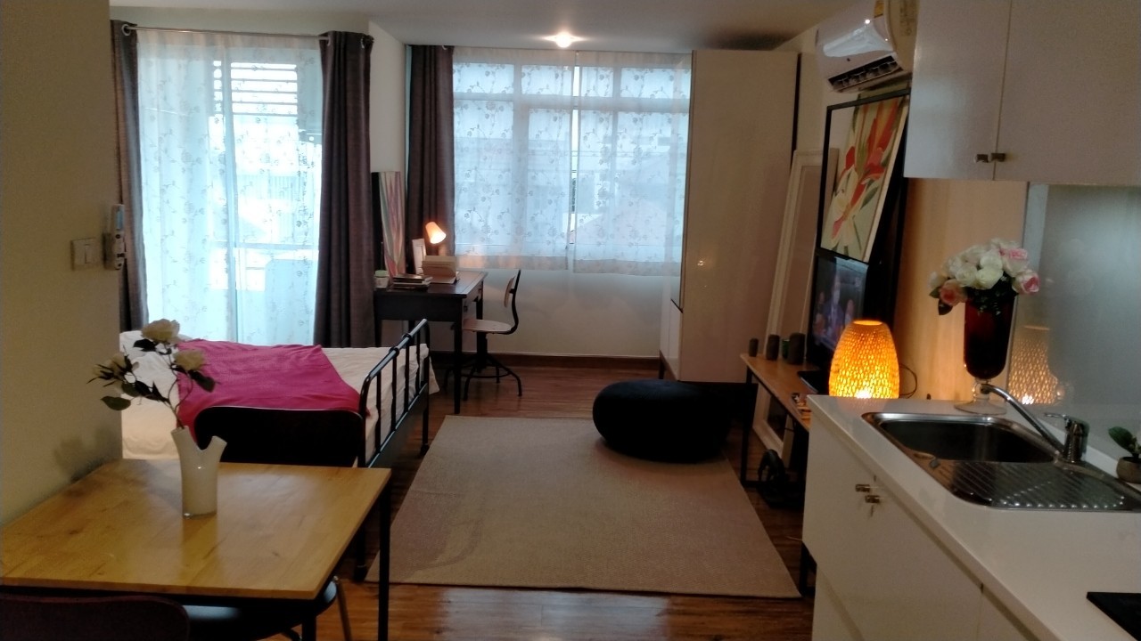 ขาย / ให้เช่าคอนโด J.W. Boulevard Srivara (เจ ดับบลิว บูเลอวาร์ด ศรีวรา) มีทั้ง 1และ 2 ห้องนอน จำนวน 2 ยูนิต