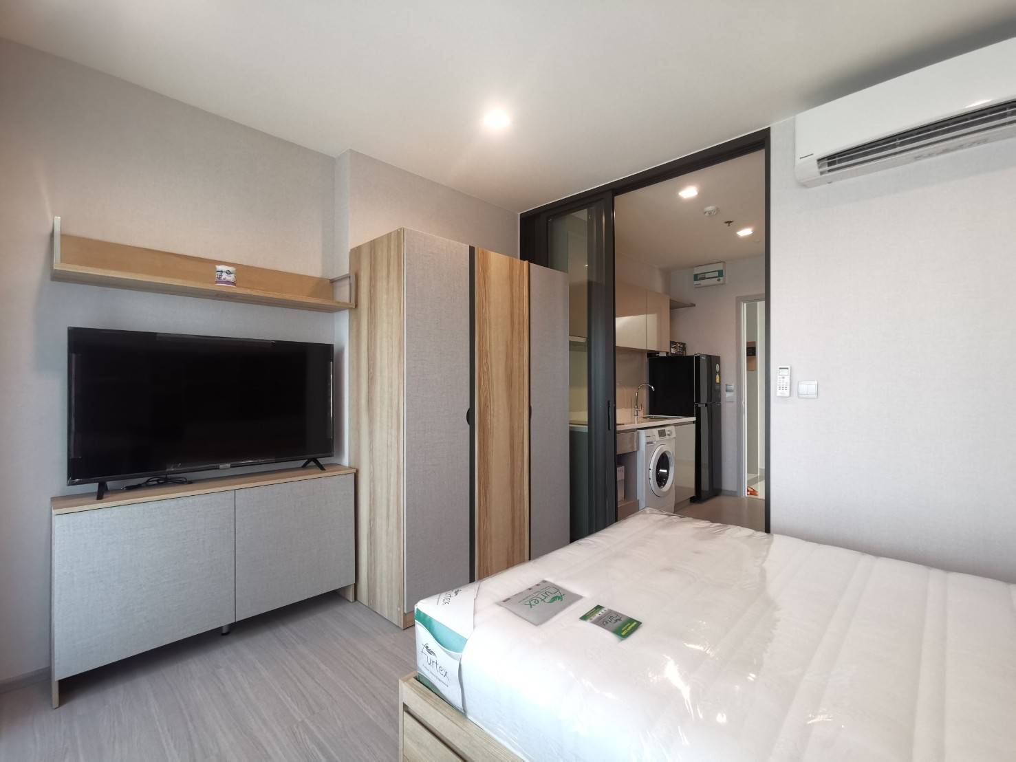 ให้เช่าคอนโด Life Sukhumvit 62 (ไลฟ์ สุขุมวิท 62) ห้องใหม่แกะกล่อง.ใกล้ BTS บางจาก ห้องสตูดิโอ