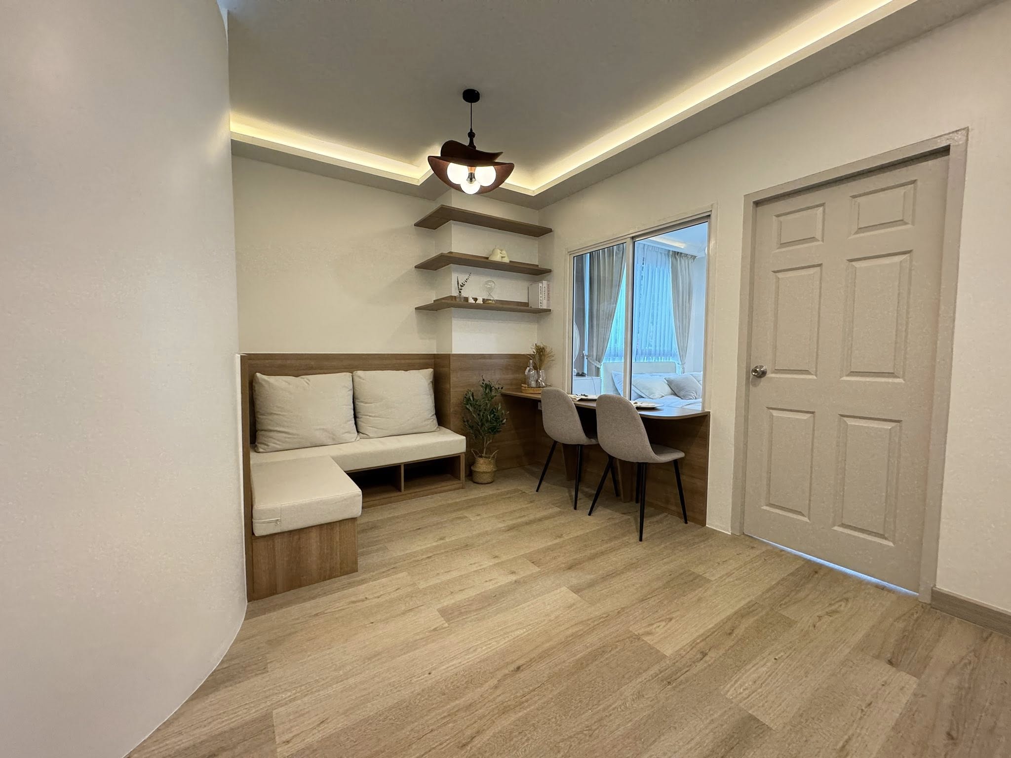 ขายคอนโด ไลฟ์ แอท รัชดา–ท่าพระ / For Sale Life @ Ratchada–Tha Phra