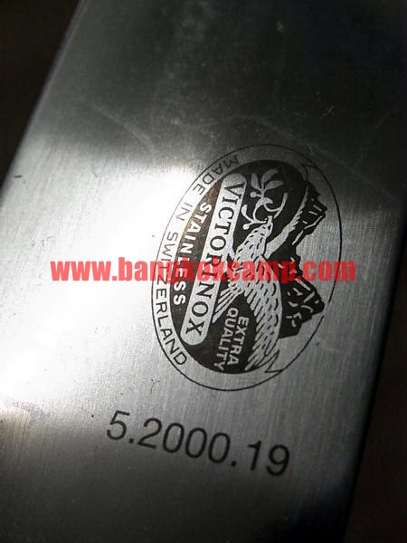 มีดเชฟ/มีดครัว VICTORINOX 5.2000.19 ROSEWOOD CHEFS 19Cm (5.2000.19) Made in Switzerland ใหม่ แท้