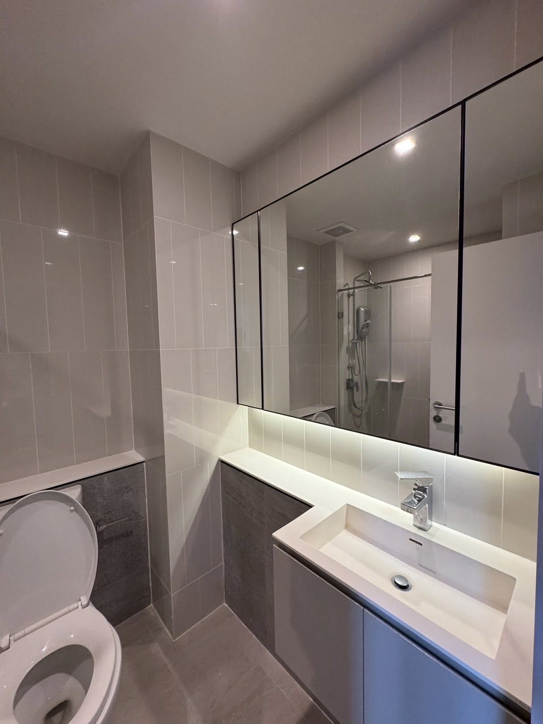 ให้เช่าคอนโด เดอะ รีเซิร์ฟ พหล–ประดิพัทธ์ / For Rent The Reserve Phahol–Pradipat (English below)