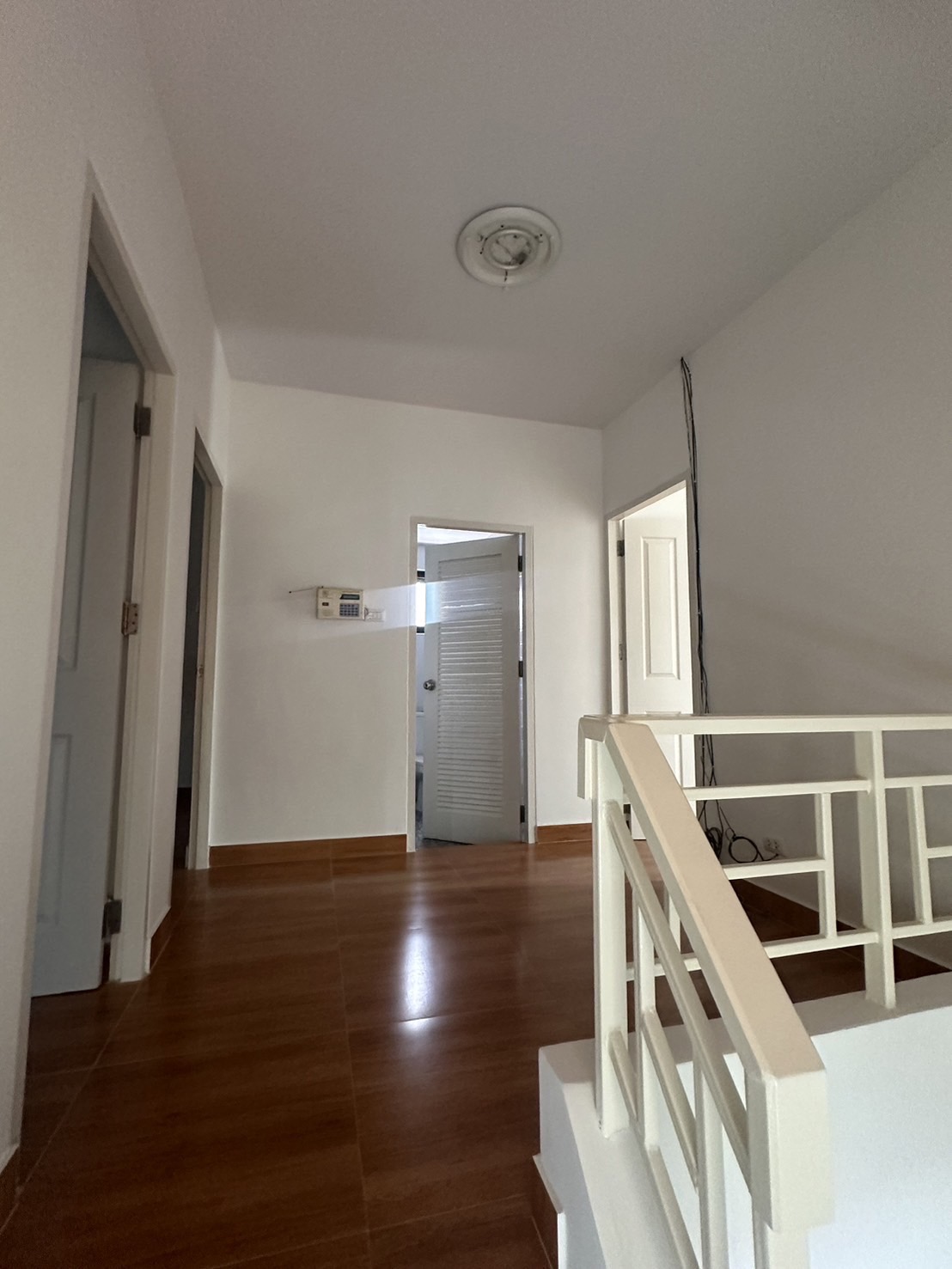 ขายบ้านเดี่ยวรีโนเวทใหม่ทั้งหลัง Baan Fah Piyarom Nesto - บ้านฟ้าปิยรมย์ เนสโต้ ลำลูกกา คลอง 6