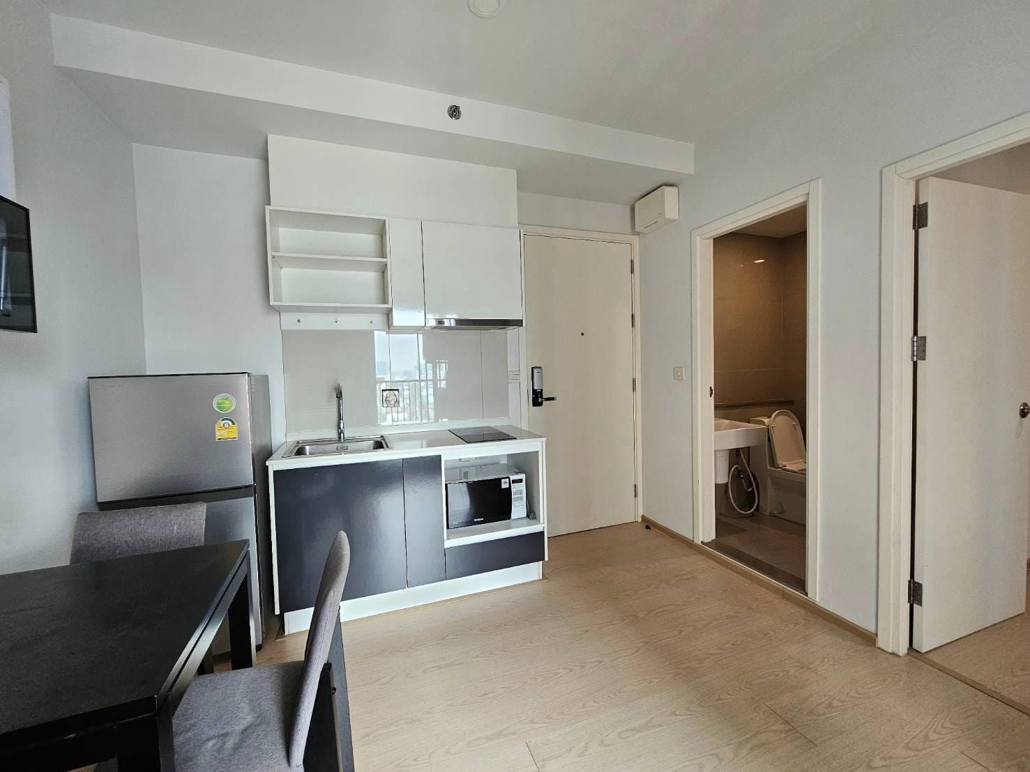 ปล่อยเช่า คอนโดเดอะทรีสุขุมวิท 71-เอกมัย Condo The Tree Sukhumvit 71- Ekkamai (ใกล้แอร์พอร์ตลิงค์ ) 1ห้องนอน 26 ตรม. ชั้น 19 ห้องแต่งครบพร้อมเข้าอยู่