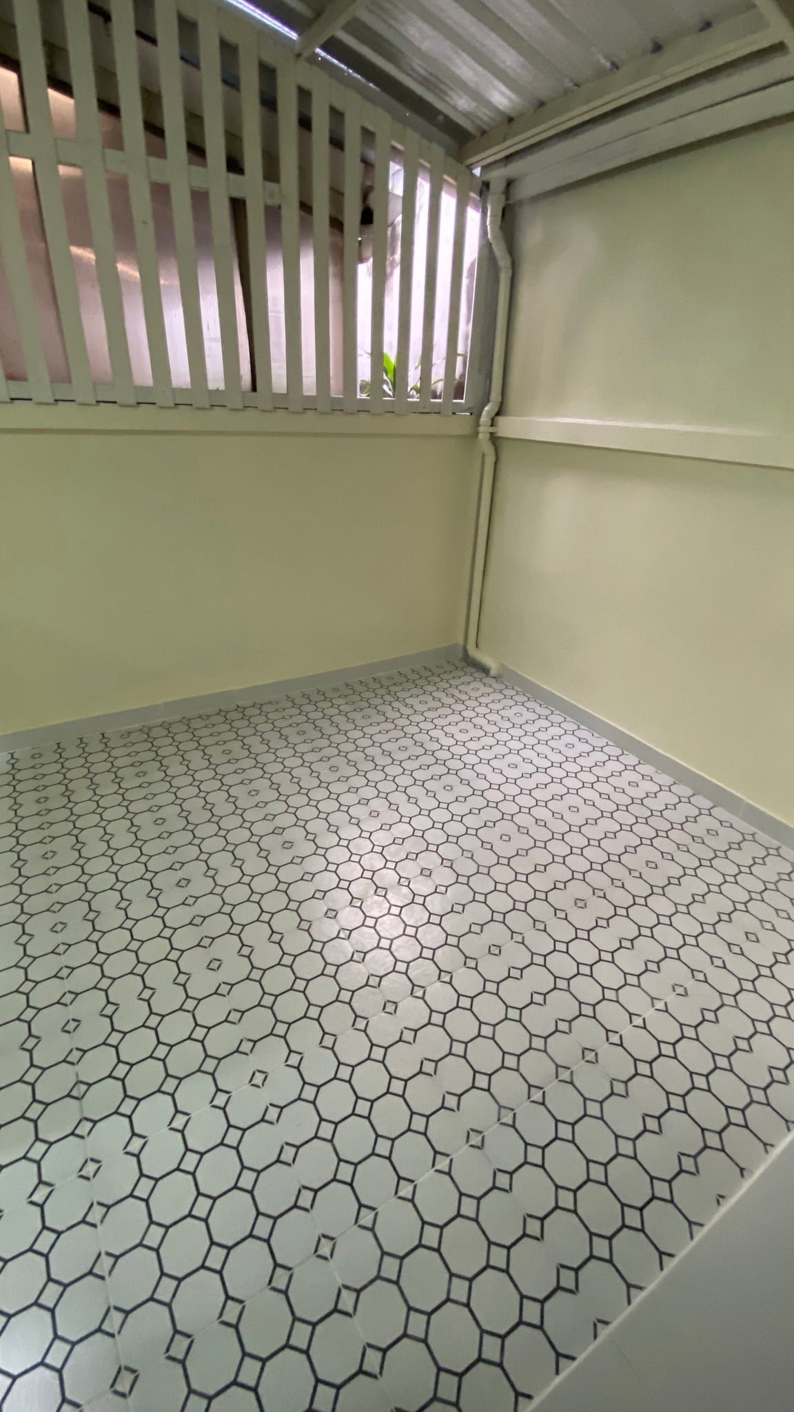 ขาย / ให้เช่า ทาวน์โฮม ,โฮมออฟฟิศ 3 ชั้น โครงการ Baan Klang Muang The Royal Monaco Srinakarin-Pattanakarn