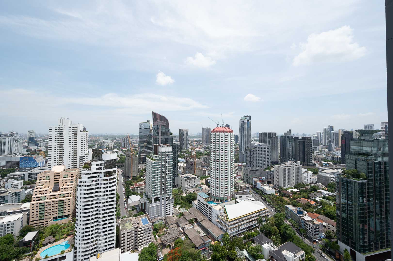 ให้เช่าคอนโด Quattro by Sansiri (ควอทโทร บาย แสนสิริ) มีทั้ง 1-3 ห้องนอน ห้องใหม่ยังไม่เคยพัก แต่งครบพร้อมเข้าอยู่