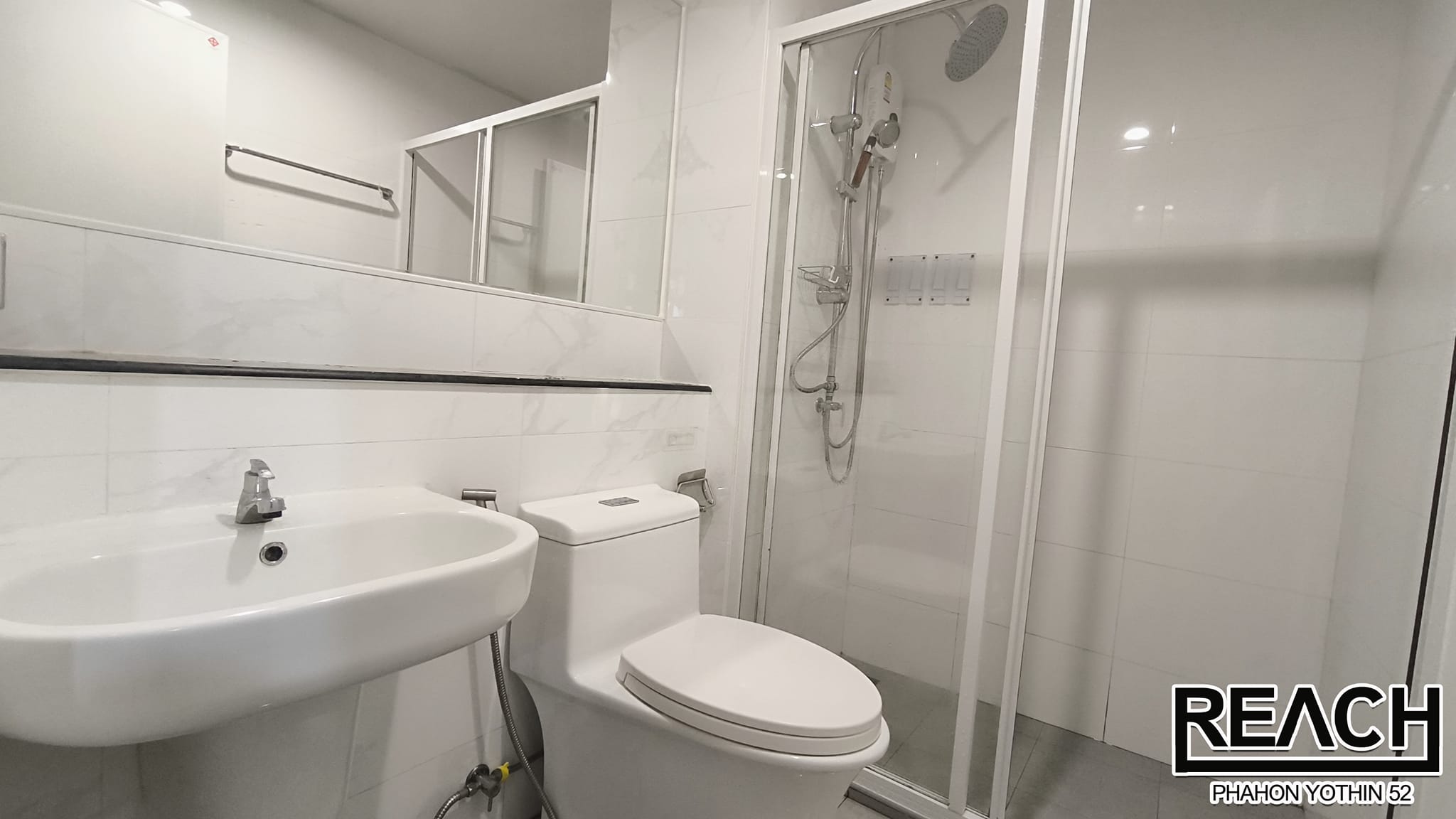 ให้เช่าคอนโด รีช พหลโยธิน 52 (Reach Phaholyothin 52) มีวินมอ'ไซต์หน้าคอนโด BTS สถานีสะพานใหม่ 400 ม.