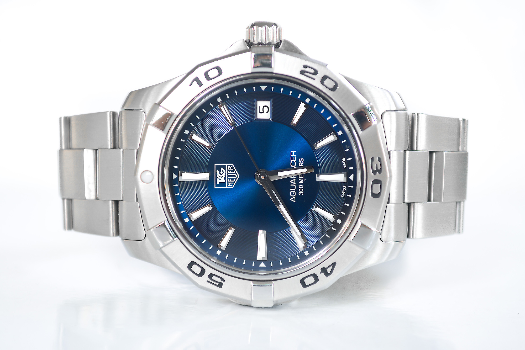 Tag Heuer Aquaracer Man Size หน้าน้ำเงิน รุ่นใหม่ (Sold)