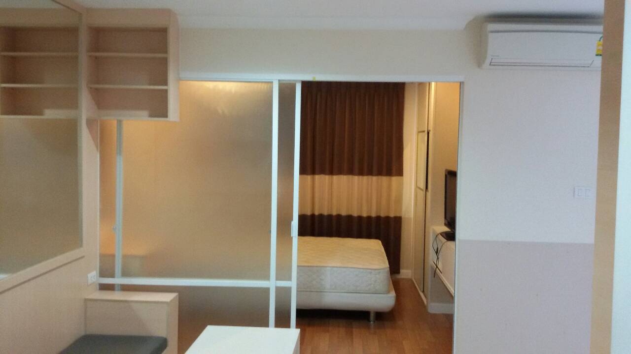 ขายด่วนๆๆๆๆ คอนโดลุมพินี พาร์ค พระราม 9 - รัชดา (Lumpini Park Rama 9) ขายราคา 3,000,000 ล้านถ้วนขายถูกกว่าราคาประมาณ ( ฟรีค่าโอน ราคานี้งดต่อรอง )