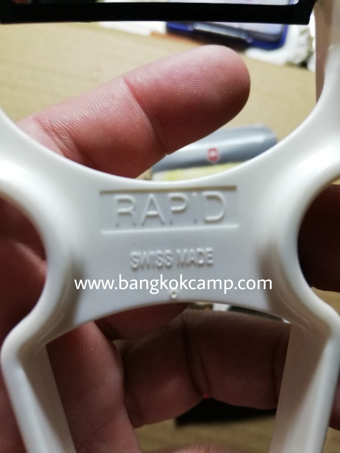 VICTORINOX PEELER ที่ปอกเปลือก....Made in Switzerland (7.6070.7)