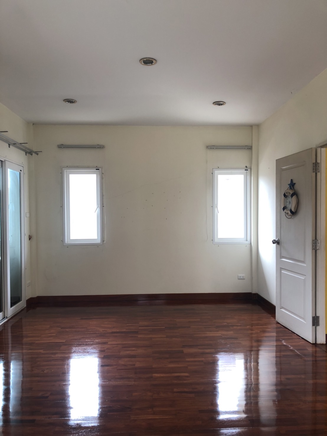 ขายบ้านเดี่ยว 2 ชั้น หมู่บ้าน โครงการ เศรณี รายา 1 Seranee Raya 1 ถ. นาวง สีกัน ดอนเมือง 3 ห้องนอน (รีโนเวทใหม่ทั้งหลัง)