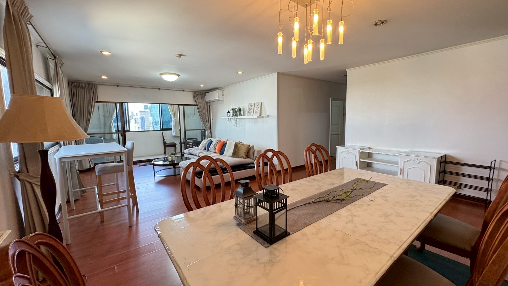 ขาย / ให้เช่า Srirawa Mansion (ศรีวราแมนชั่น) ✨ ห้องใหญ่ 3 ห้องนอน ใจกลางรัชดา ใกล้ MRT ศูนย์วัฒนธรรมเพียง 750 เมตร