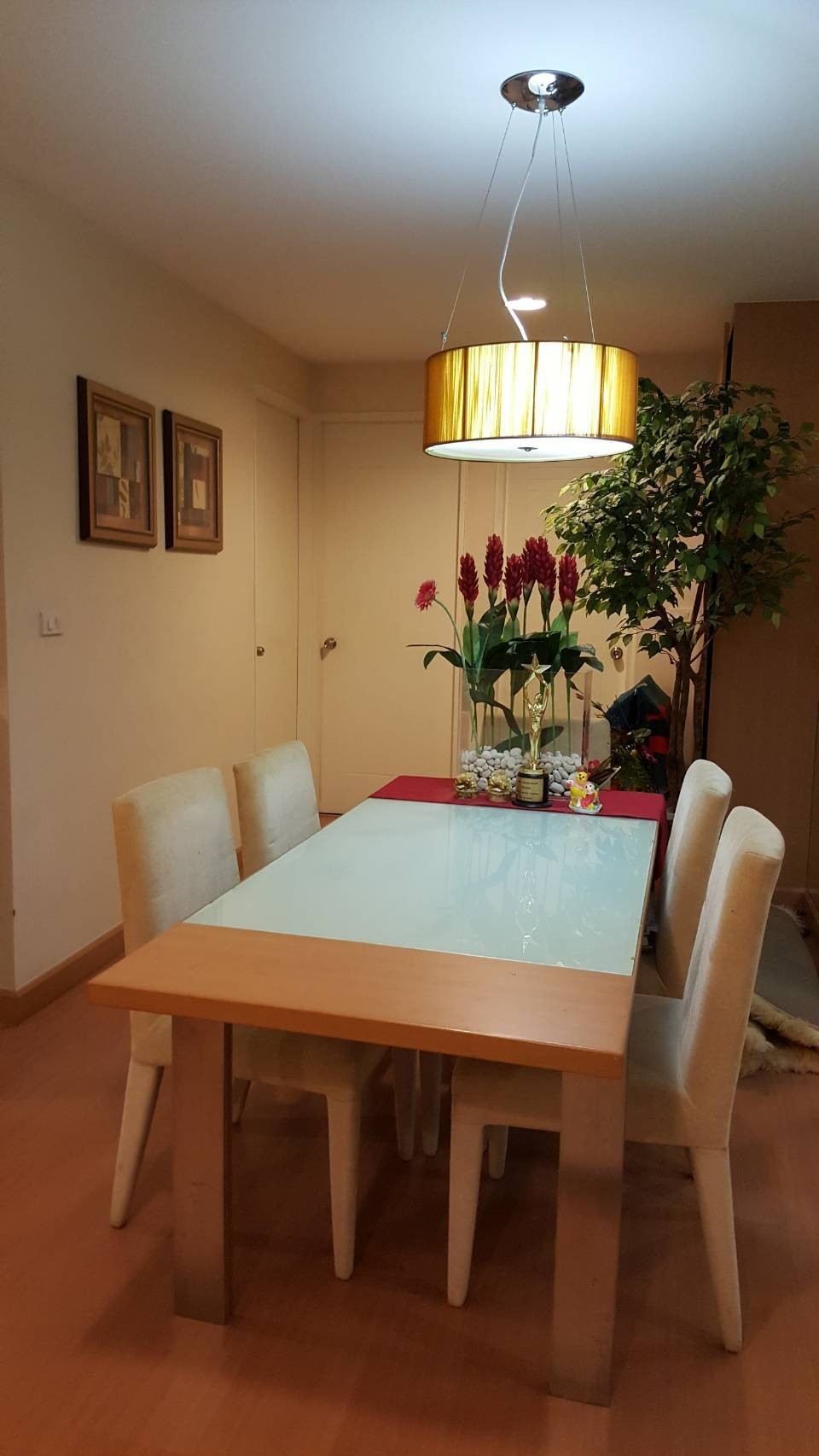 ให้เช่าคอนโดThe Bangkok Thanon Sub (เดอะ บางกอก ถนนทรัพย์) 3 ห้องนอน 2 ห้องน้ำ