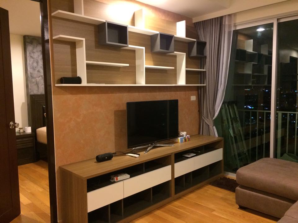 ให้เช่าคอนโด Abstract พหลโยธิน (Abstracts Phahonyothin Park) วิวเมือง ขนาด 45 ตร.ม. ชั้น 22 (1 ห้องนอน / 1 ห้องนั่งเล่น และ 1 ห้องน้ำ ) ตกแต่งด้วยเฟอร์นิเจอร์ครบ