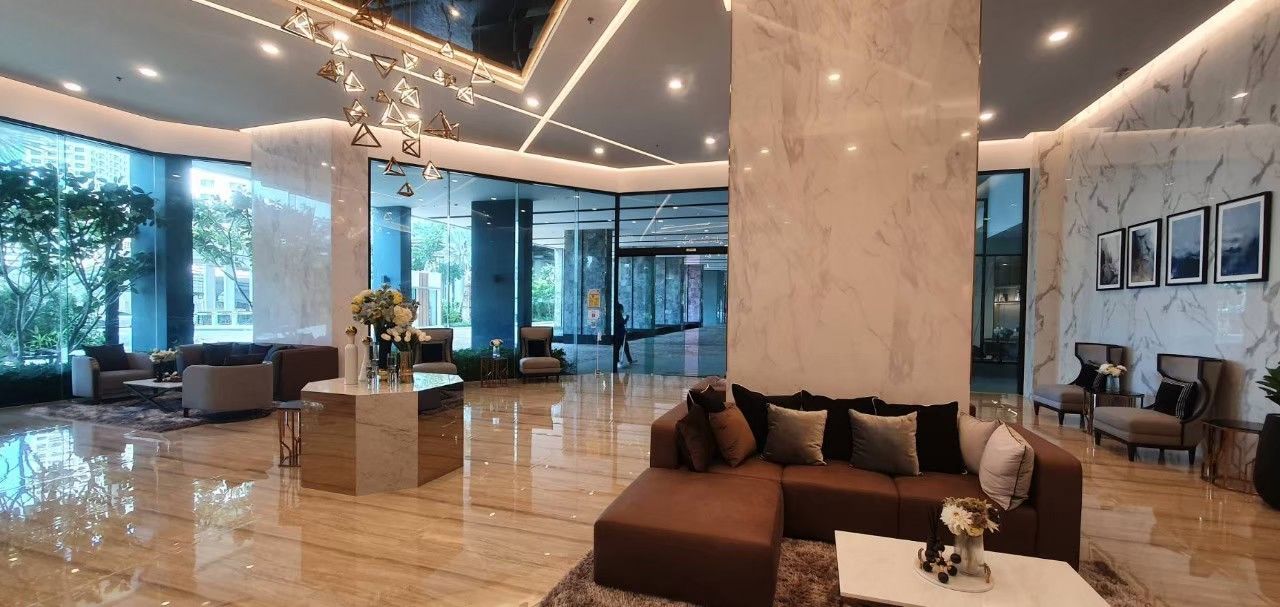 ให้เช่าร้านค้า Shop ที่หน้า lobby คอนโดศุภาลัย พรีเมียร์ เจริญนคร Supalai Premier Charoen Nakhon ห้องเลขที่ 198/1 (แบบ Money Maker) 32 ตรม.