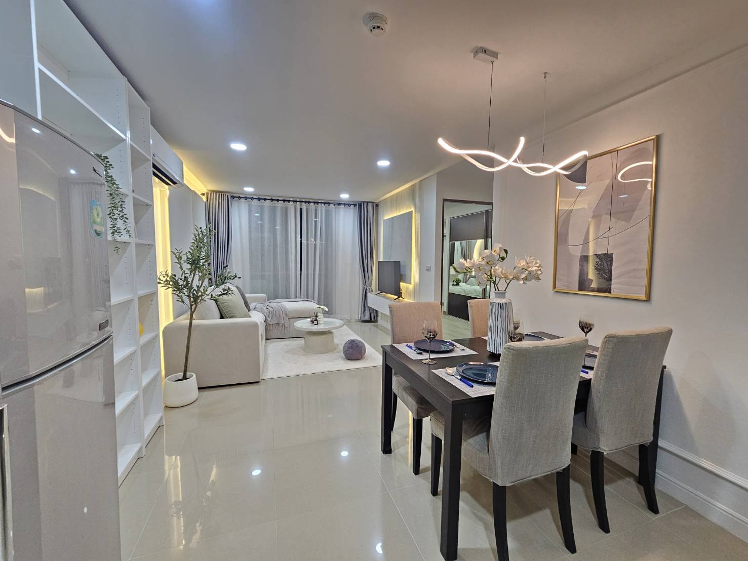 🔥ขายคอนโดโลว์ไรส์ Elite Residence Rama 9 – Srinakarin (อีลิท เรซิเดนท์ พระราม 9 – ศรีนครินทร์) รีโนเวทใหม่! พร้อมเข้าอยู่ ทำเลทอง ใกล้ MRT เพียง 250 เมตร! 🔥