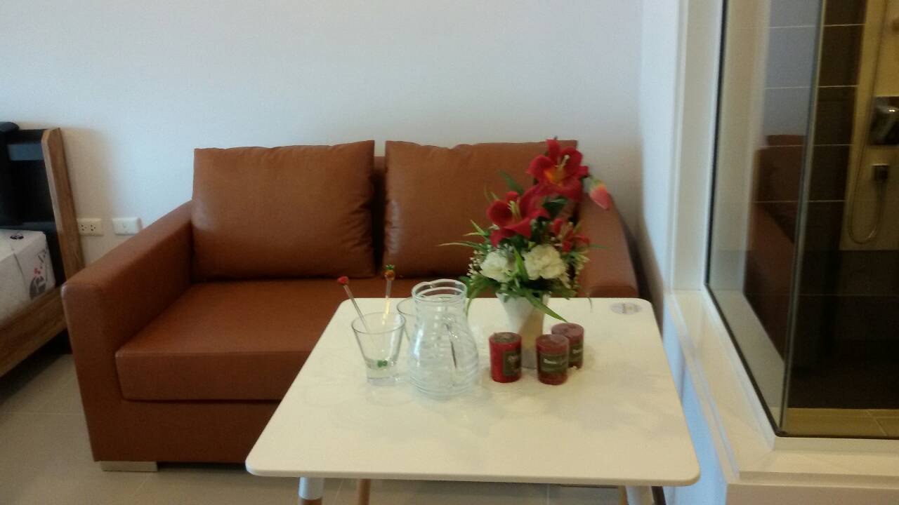 คอนโด Supalai Premier@asoke ให้เช่า ห้องสตูดิโอ ราคา 17000 / เดือน พื้นที่ 35 ตร.ม ชั้น 26 พร้อมเฟอร์ คอนโดอยู่ใกล้ MRT เพชรบุรี เพียง 150 เมตร ใกล้ BTS อโศก และ Airport Rail Link.