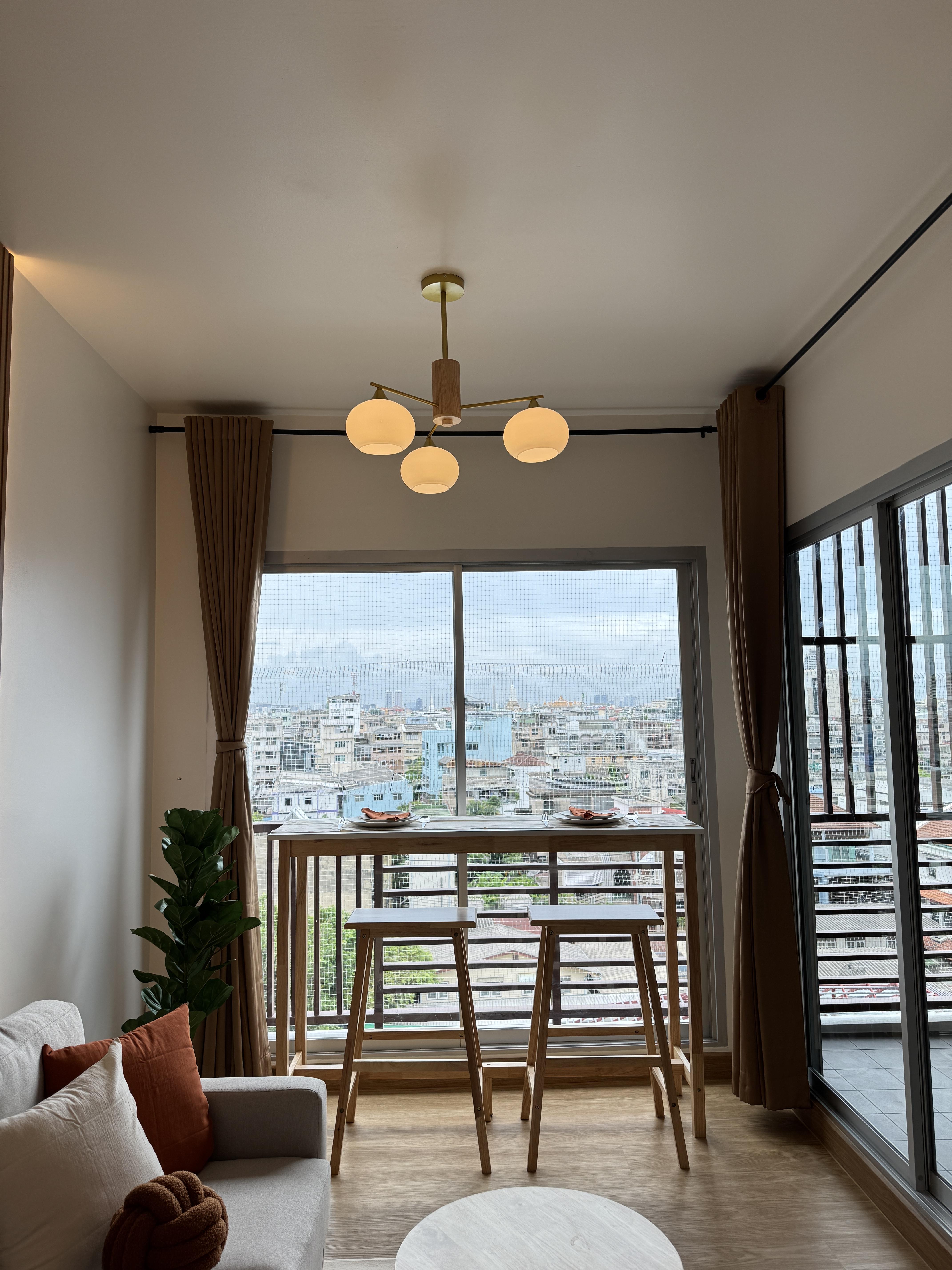 ขายคอนโด เดอะซี้ด สาทร–ตากสิน / For Sale The Seed Sathorn–Taksin