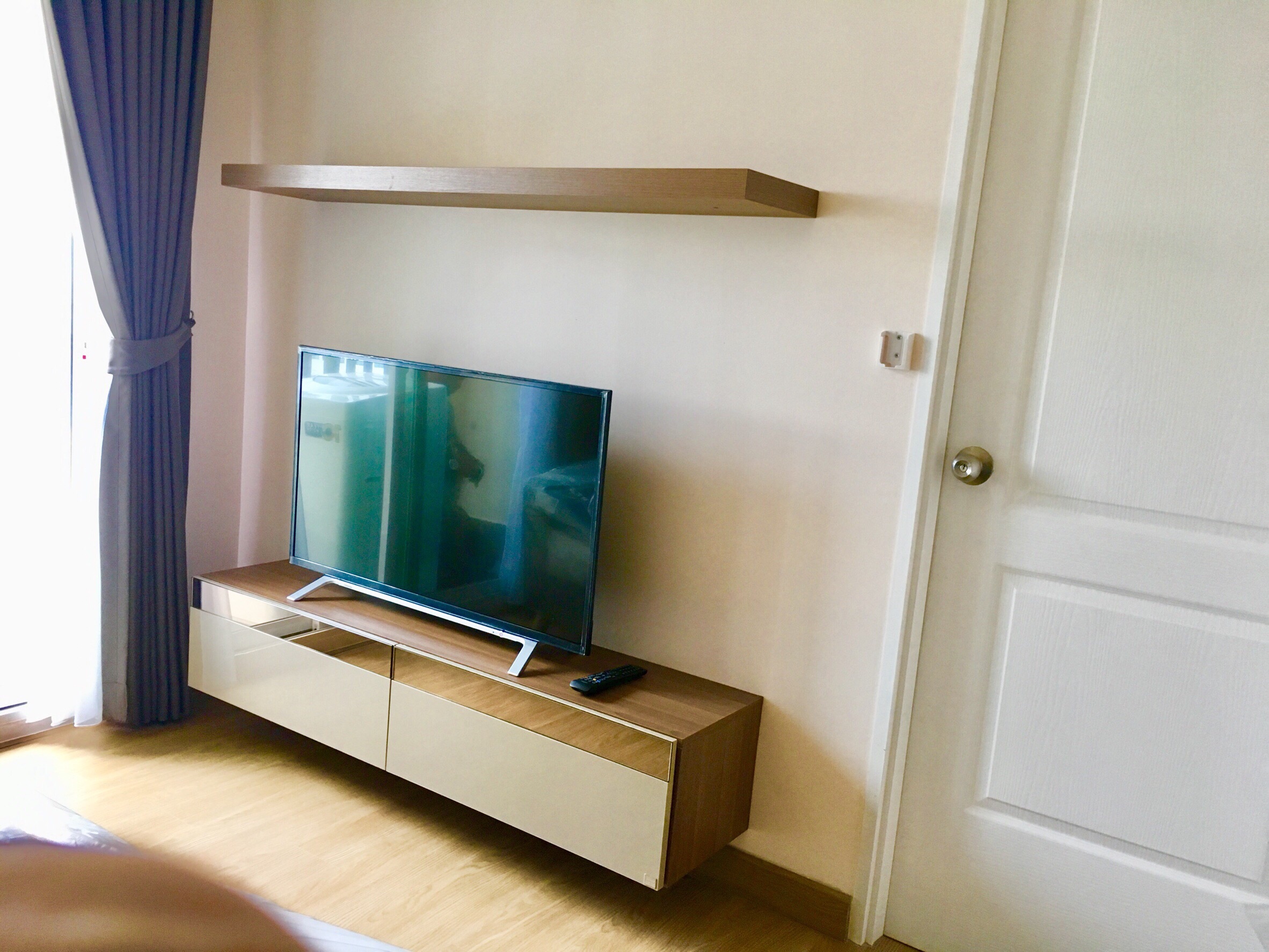 ให้เช่าคอนโด The Light New York (เดอะ ไลท์ นิวยอร์ค) 1 และ 2 ห้องนอน ห้องตกแต่งครบพร้อมอยู่