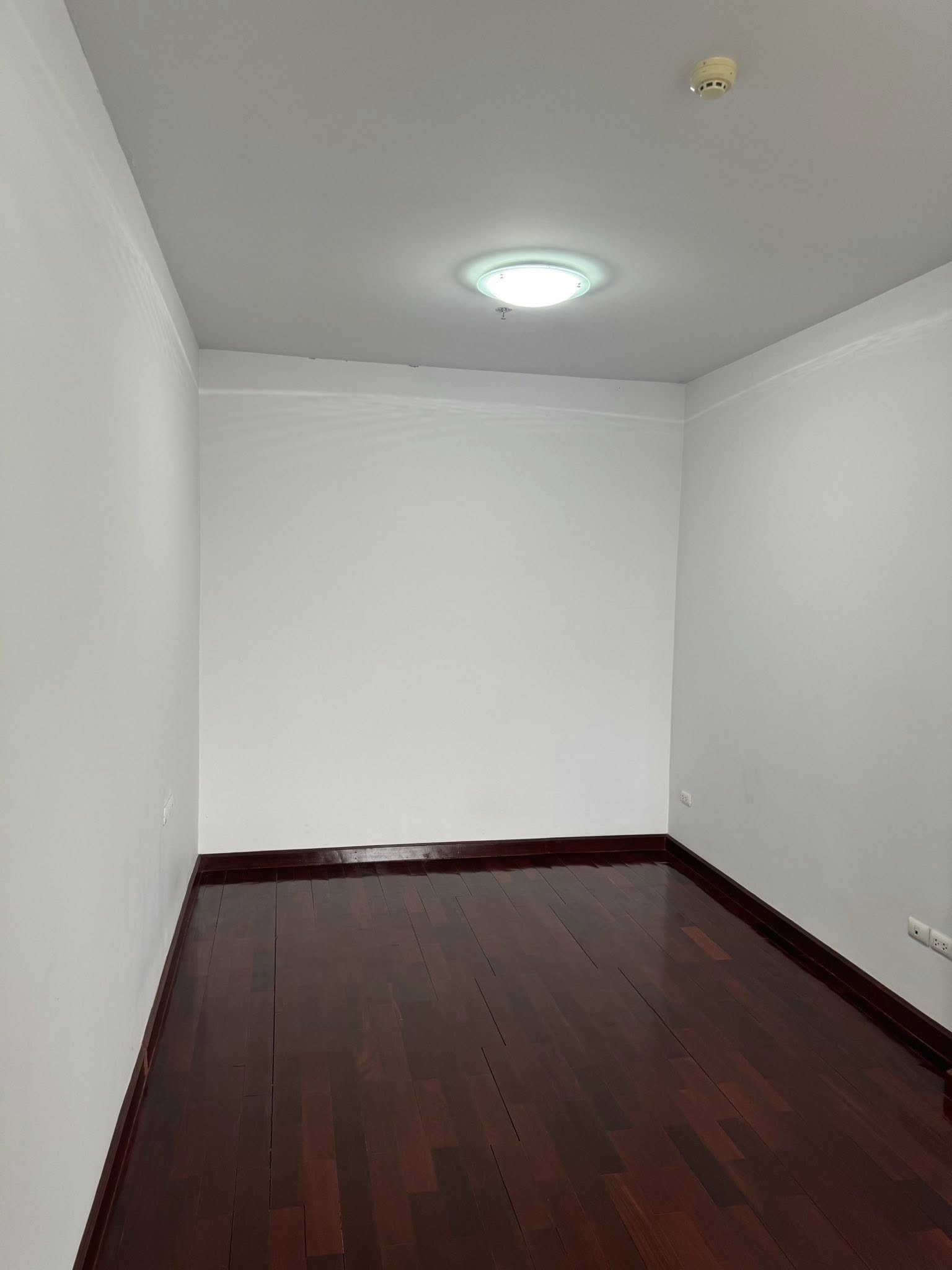 Penthouse @ Supalai Park Asoke - Ratchada (ศุภาลัย ปาร์ค อโศกรัชดา) ทำเลเทพ ติดถนนใหญ่ ใกล้ MRT พระราม 9