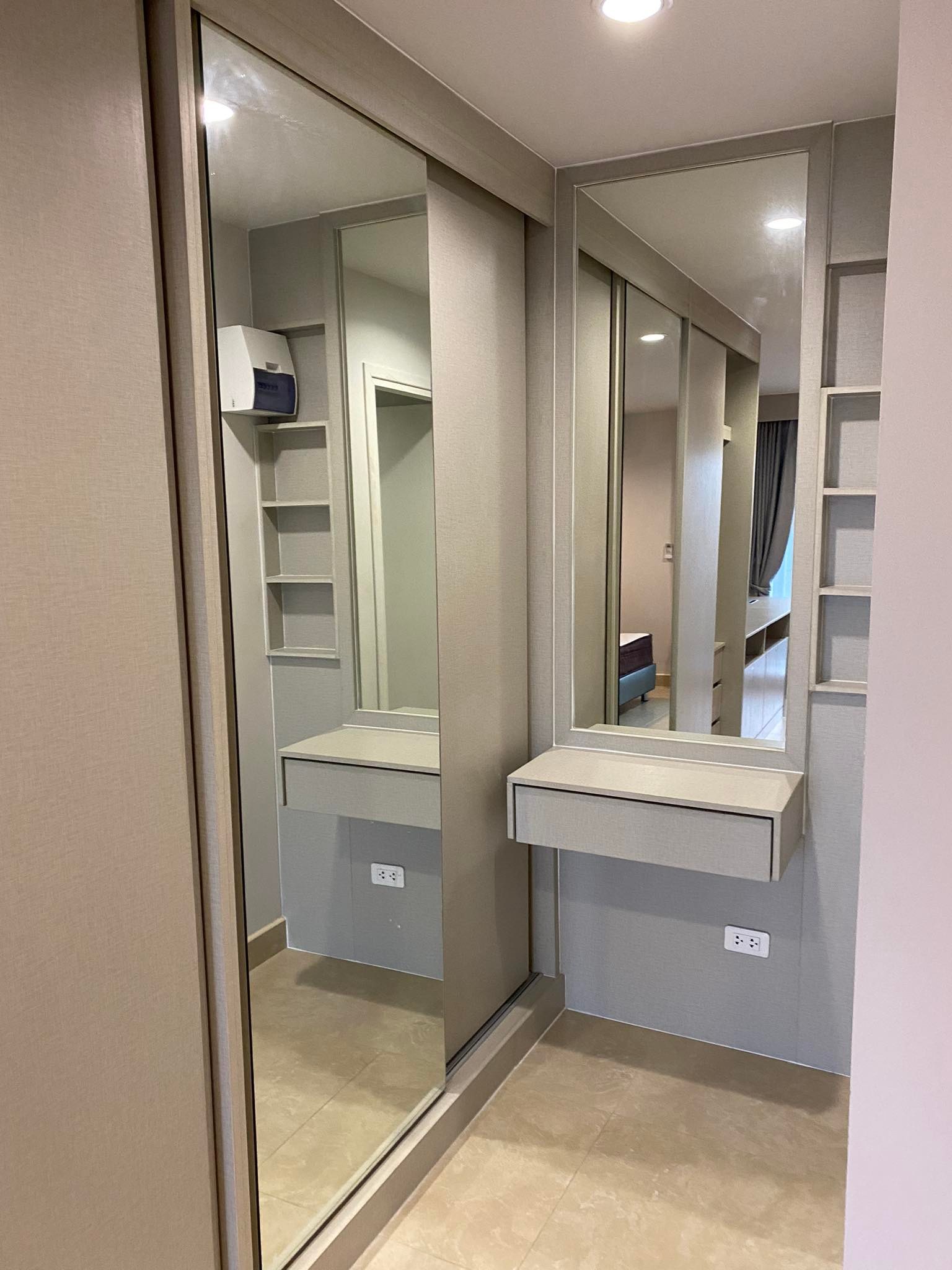 ขายคอนโด รีเจ้นท์ โฮม บางซ่อน เฟส 28 (Regent Home Bangson28) 1 ห้องนอน 1 ห้องนั่งเล่น 2 ห้องน้ำ 58 ตร.ม