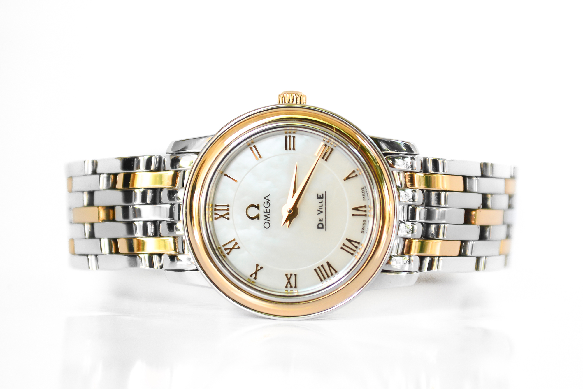 Omega Deville Prestige Lady Size 18K หน้ามุก (Sold)