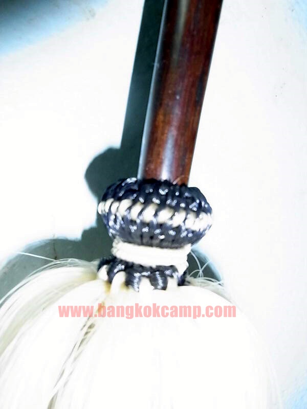 แส้ขนจามรีแท้ ด้ามไม้ Rose Wood ใหม่เก่าเก็บ ไม่ผ่านการใช้