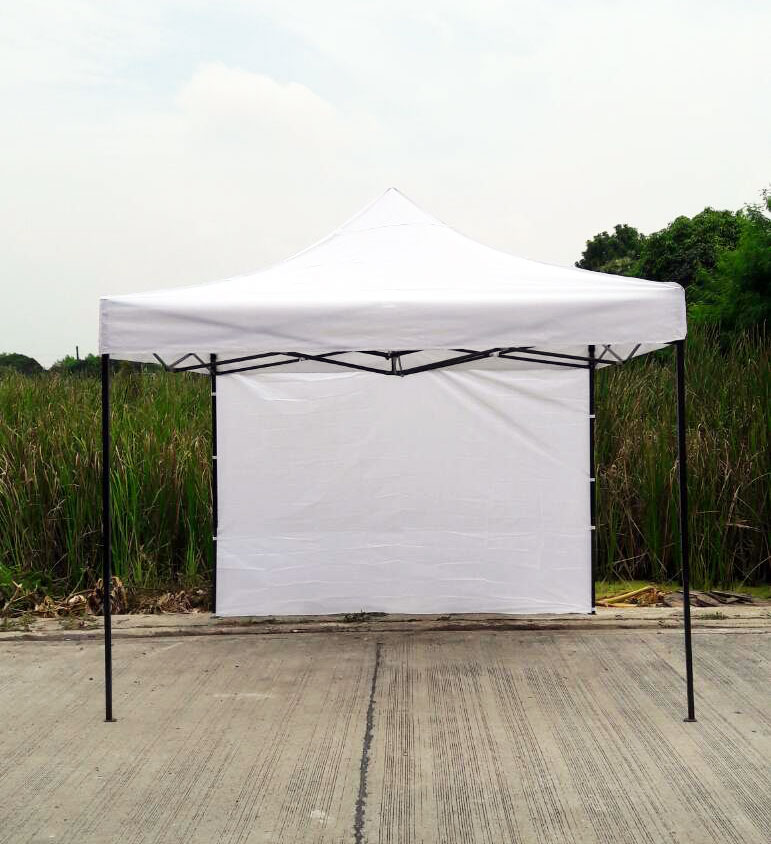 เต็นท์พับได้ สีขาว ขนาด 3m x 3m พร้อมผ้าข้าง 300D 1 ด้าน