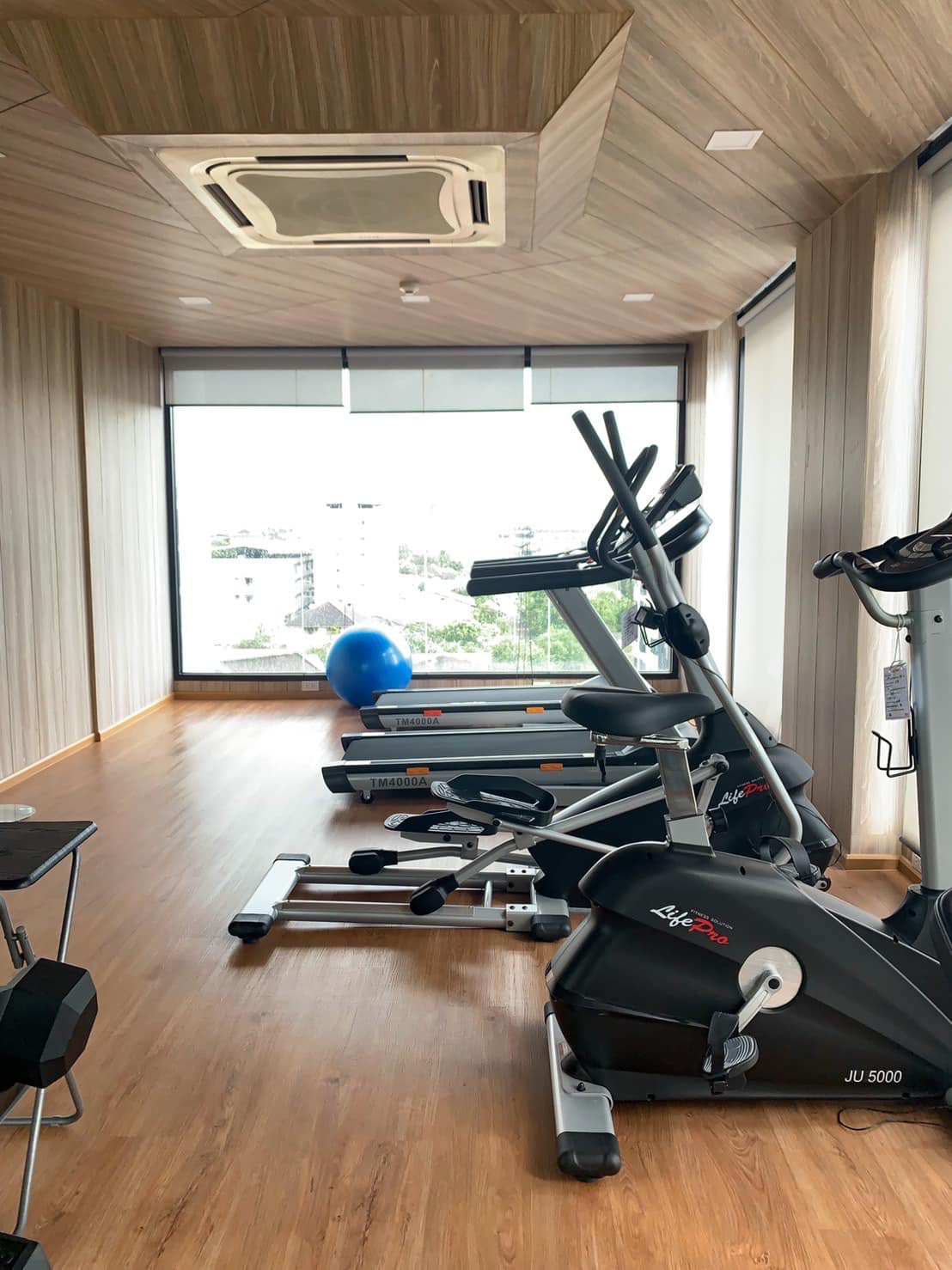 ให้เช่า คอนโด MAGNIX Ramintra 21 (แม็กนิกซ์ รามอินทรา 21) 1 ห้องนอน 1 ห้องน้ำ ห้องพื้นที่ 24 ตรม. เฟอร์นิเจอร์+เครื่องใช้ไฟฟ้า