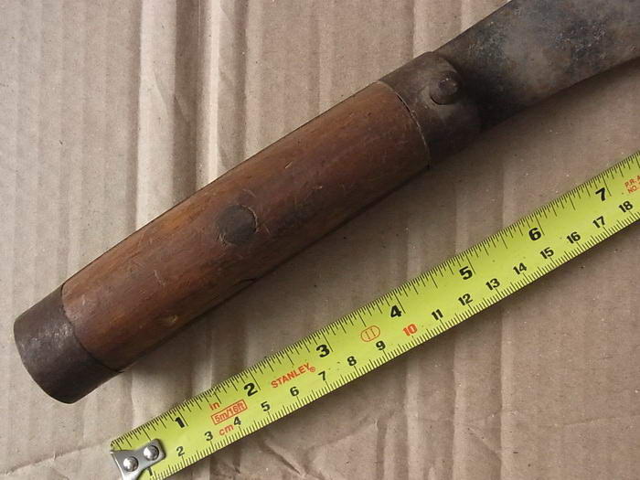 มีดเหน็บ เก่า สภาพสมบูรณ์ ยุคสงครามโลก... ใบยาว12นิ้ว หนา7.5มม.