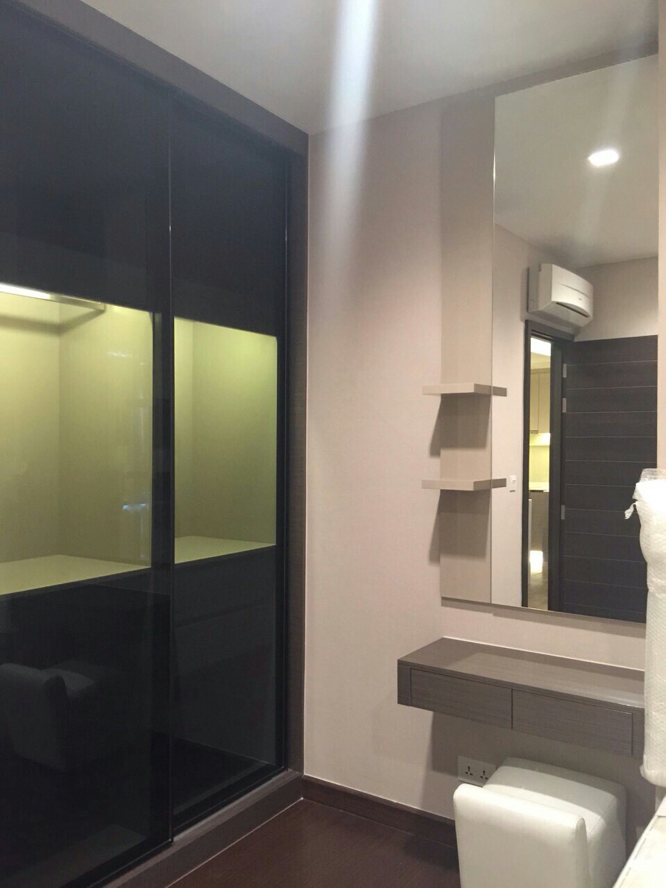 ให้เช่าคอนโด Ivy Ampio 2 ห้องนอน 2 ห้องน้ำ พื้นที่ 75ตรม. ชั้น 22 เฟอร์นิเจอร์ครบ พร้อมเข้าอยู่ ราคาเช่า 45,000 บาท/เดือน