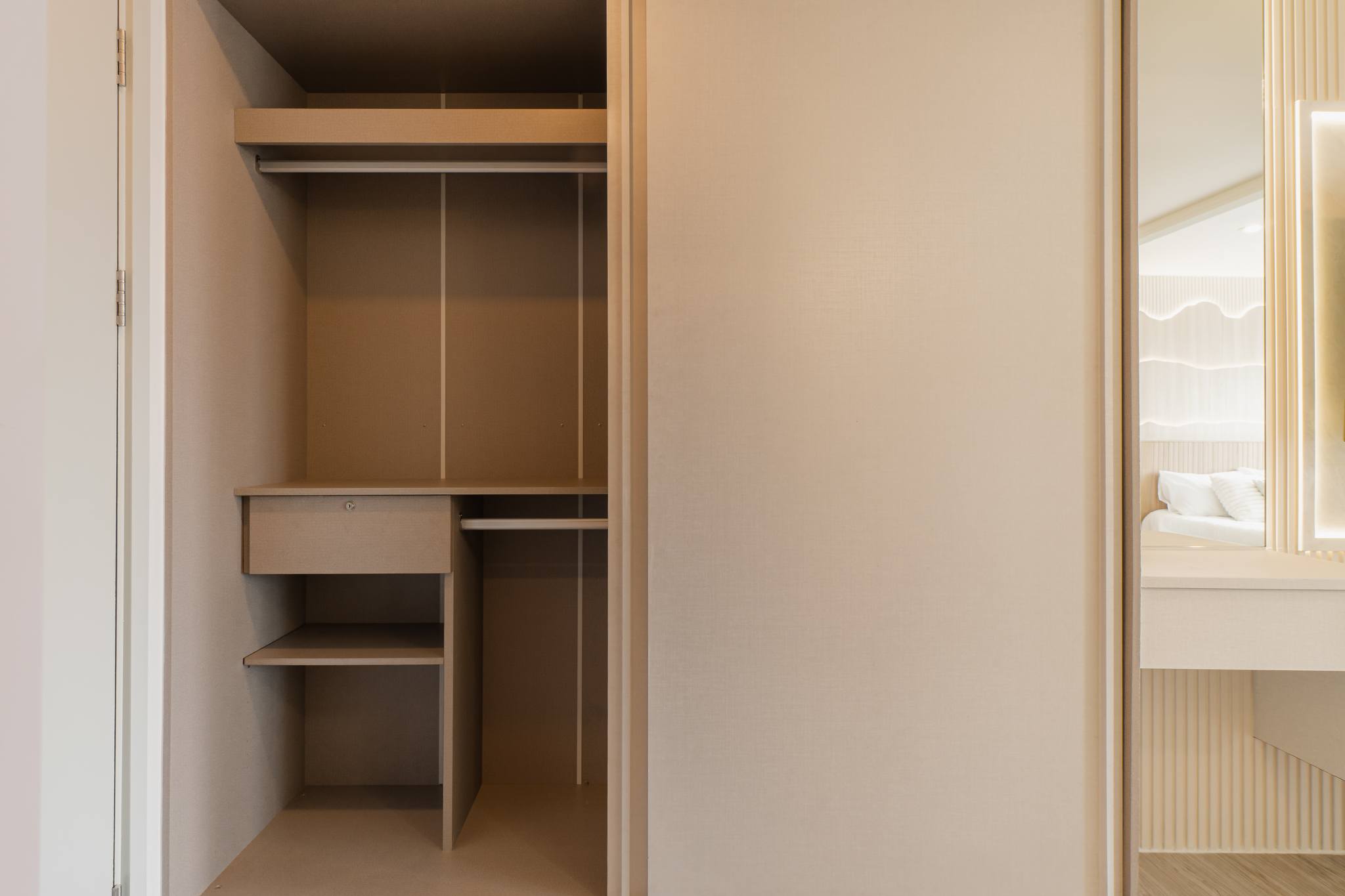 ให้เช่าคอนโด รีเจ้นท์โฮม บางนา / For Rent Regent Home Bangna (English below)