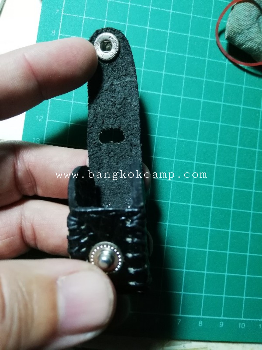 ซองหนังแท้ ใส่กล้องส่องพระ NIKON