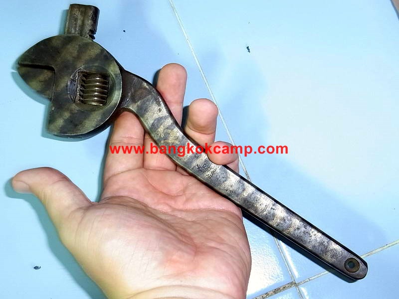 ประแจเลื่อนโบราณ เยอรมัน ตรารวงข้าว ขนาด 9.75 นิ้ว ...Made in Germany ใหม่เก่าเก็บ