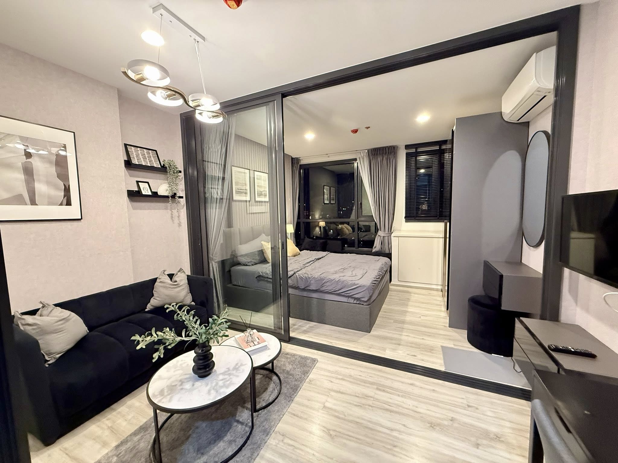 🏡✨ ให้เช่าคอนโด XT Huaikhwang (เอ็กซ์ที ห้วยขวาง)